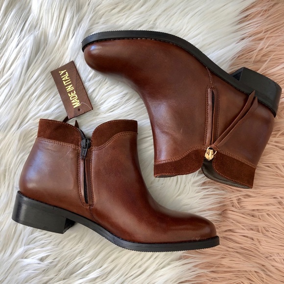 Bella Vita Shoes - Bella-Vita Dot-Italy Bootie , Size 7 1/2